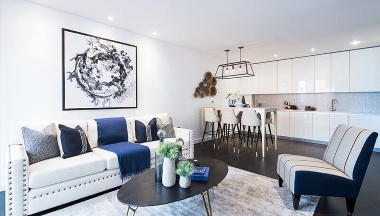 Short Let / Long Let Luxury Furnished 3 bedroom flat in Vauxhall 