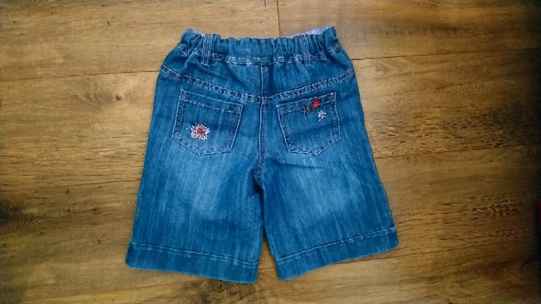 Next shorts age 3-4