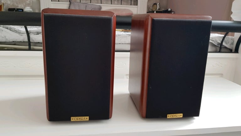 Opera Mini loudspeakers.