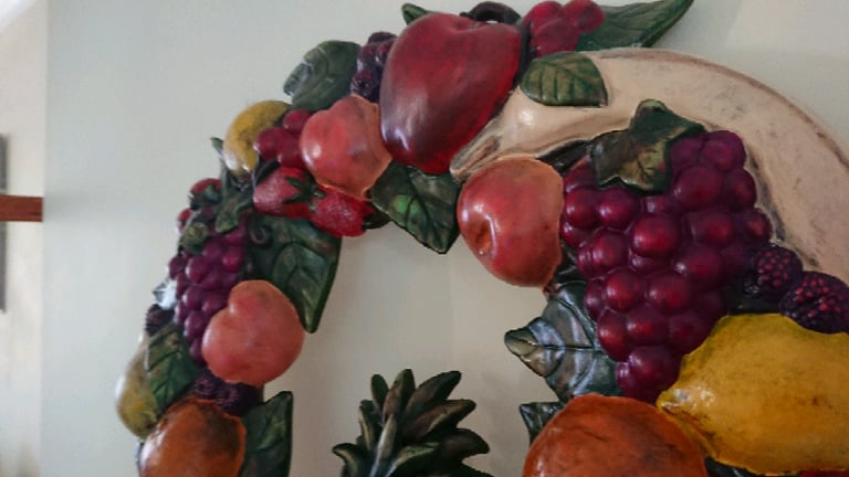 Decorative Fruit Wall Plaque 