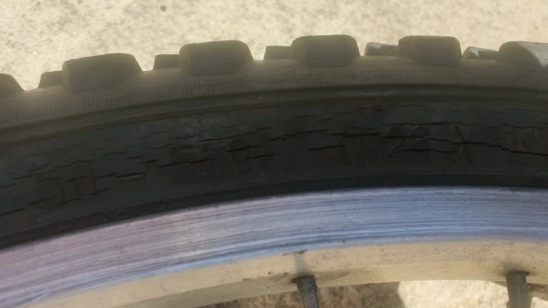 quick-release wheel 26"