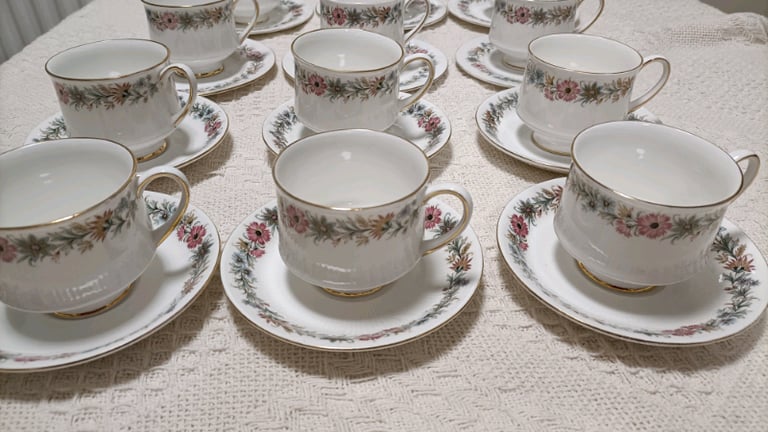 34 PC PARAGON Vintage Coffee Set from £4