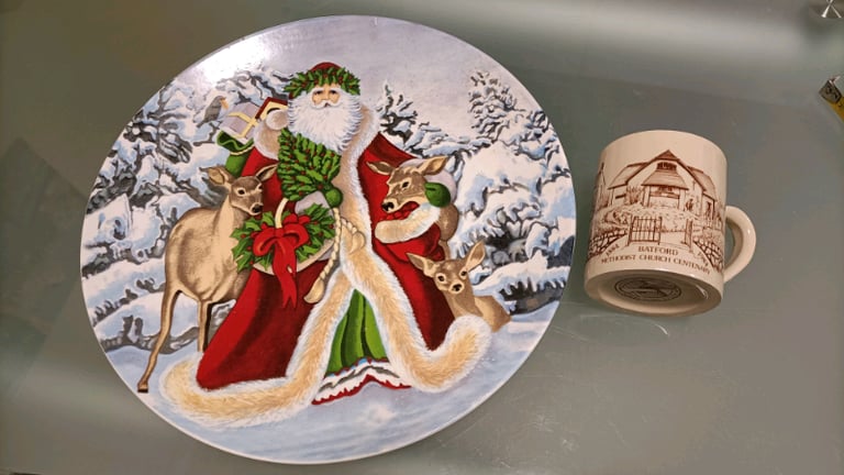 Large decorative Christmas plate 31cm in diameter 