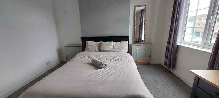 Rooms to rent for 2024/2025 on Alfreton Rd NG7 all bills included 