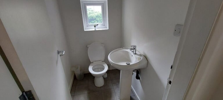 Rooms to rent for 2024/2025 on Alfreton Rd NG7 all bills included 