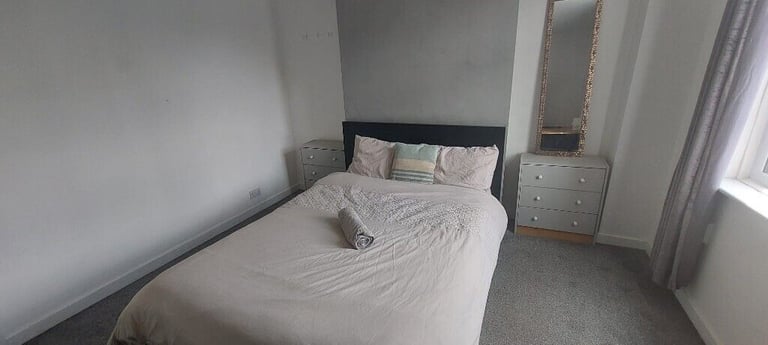 Rooms to rent for 2024/2025 on Alfreton Rd NG7 all bills included 