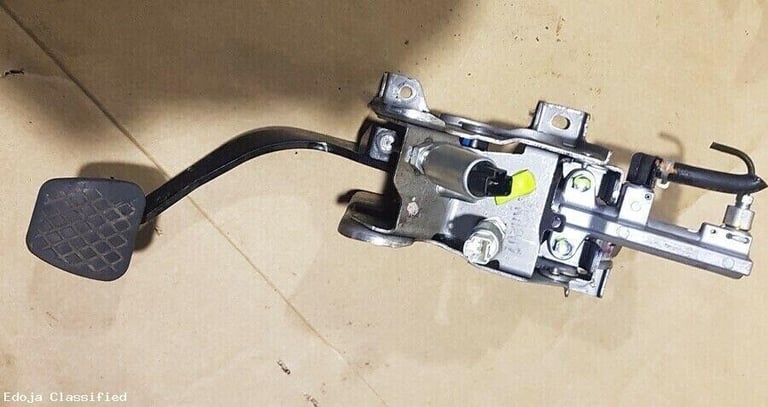 image for Honda CRV Brake Pedal 2009