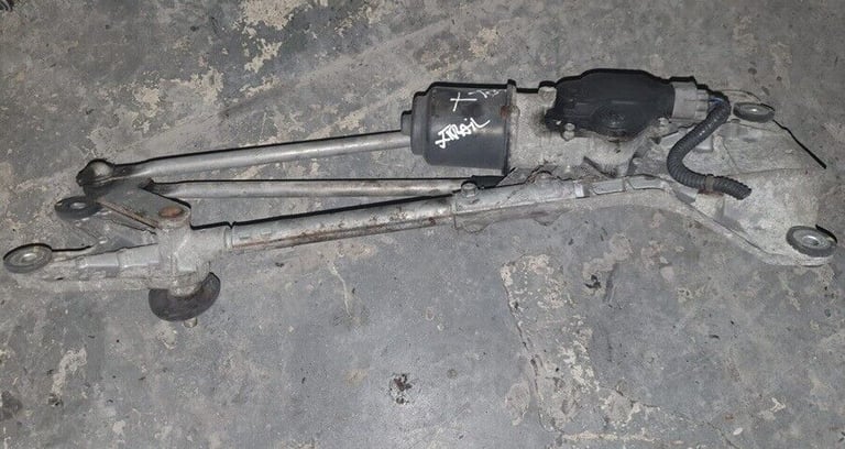 image for Nissan X Trail X-trail Wiper Motor & Linkage 2005