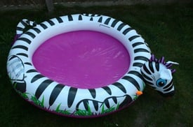 Banzai Spray N Play Zebra Splash Pool Inflatable Swimming Water