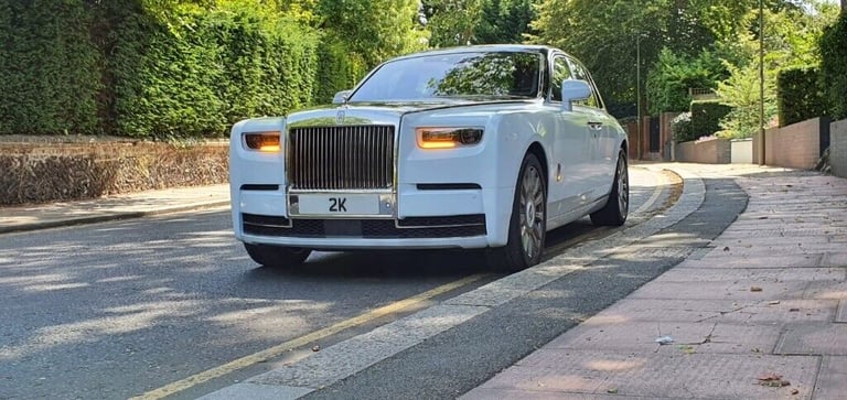 Rolls Royce Phantom 8/Rolls Royce Phantom/Rolls Royce Cullinan/Wraith/Ghost/Bentley Mulsanne/Limo 