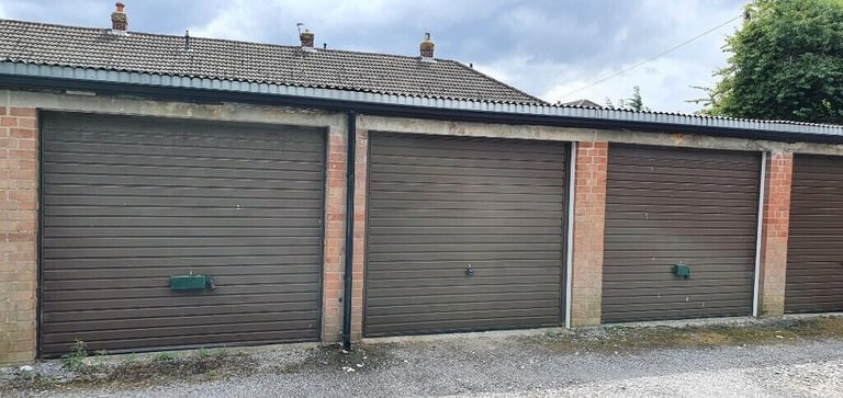 Garage/Parking/Storage: Kennet Close (opp 5), Thatcham RG19 4PB