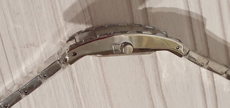 Wrist watch, New and Not used