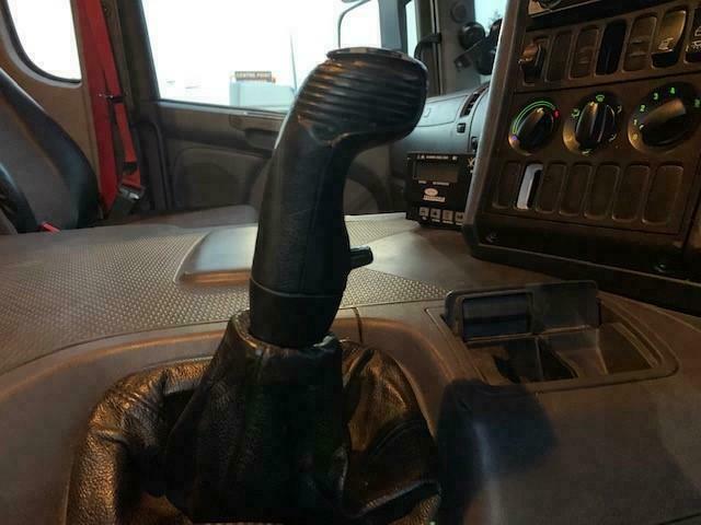 2005 SCANIA P230 4X2 D/CAB 18 TON REFRIDGERATED TRUCK