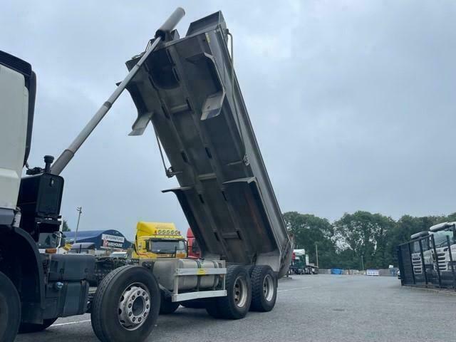 2015 DAF CF400 TIPPER
