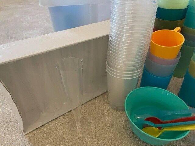 HUGE SELECTION OF PARTY PLATES CUPS GLASSES AND CUTLERY 