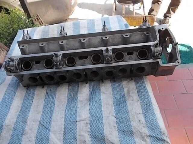 Cylinder head Jaguar Xj6 4.2