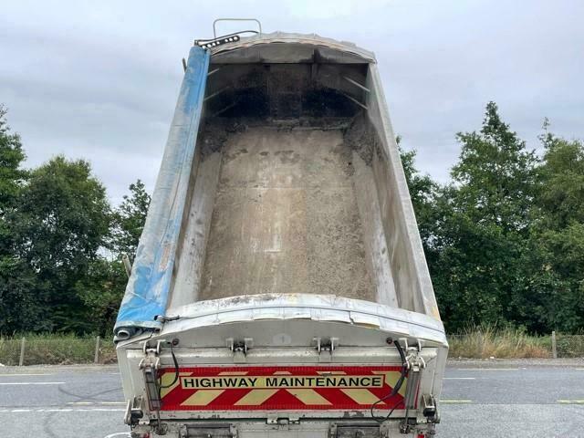2012 DAF CF360 6X4 S/CAB TIPPER