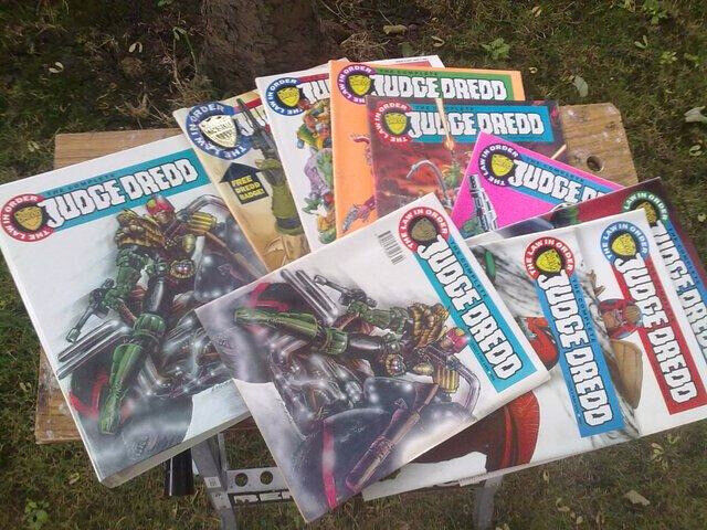  Job lot collection of Judge Dredd Graphic Novels and comics 