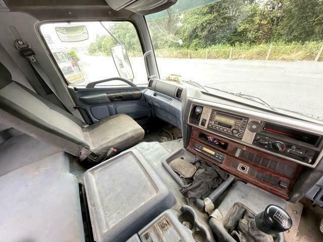 HINO 700 8X4 MIXER