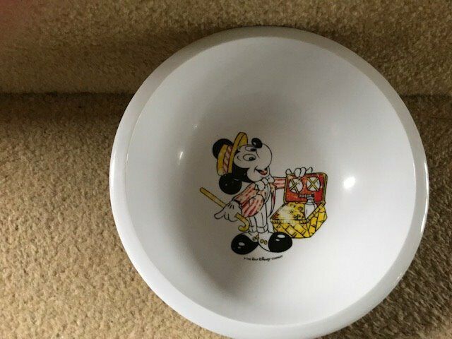vintage Mickey mouse Melamine  cereal bowl