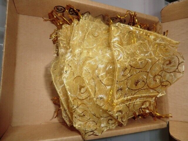 image for x69 Lovely Golden Favour Bags / Jewellery / Gift Bags - Just £10