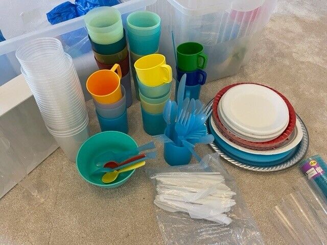 HUGE SELECTION OF PARTY PLATES CUPS GLASSES AND CUTLERY 