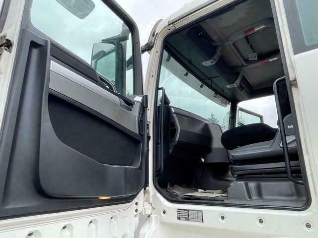 2012 MAN TGX26.480 T/UNIT,