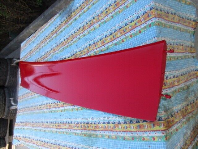 Rear hood spoiler for Ferrari F40