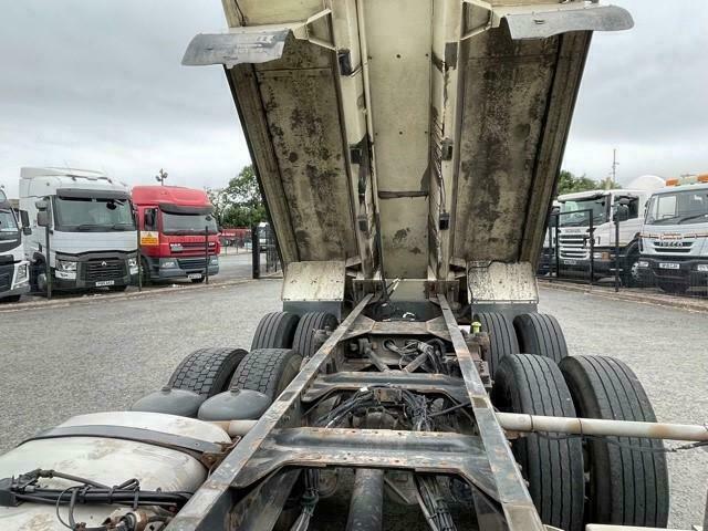 2012 DAF CF360 6X4 S/CAB TIPPER