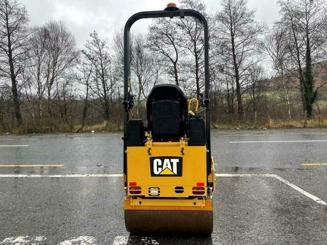 CATERPILLAR CB 1.7 900