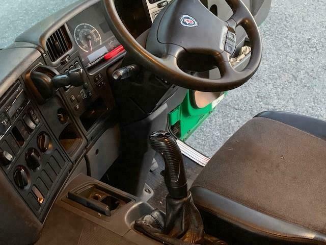2005 SCANIA P230 4X2 D/CAB 18 TON REFRIDGERATED TRUCK