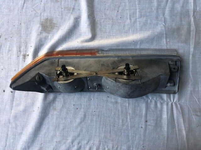 Rh front indicator lamp Ferrari 365 and F400