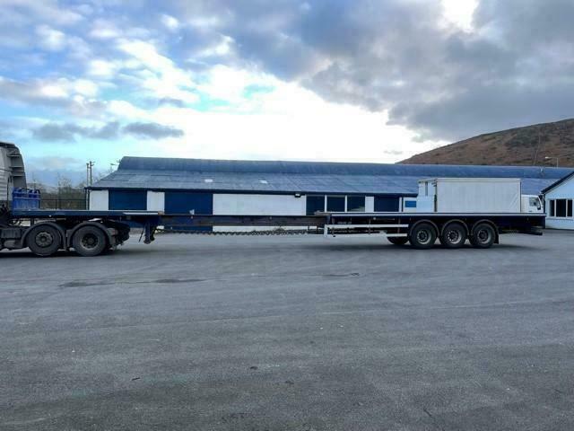 MONTRACON EXTENDABLE FLATBED TRAILER