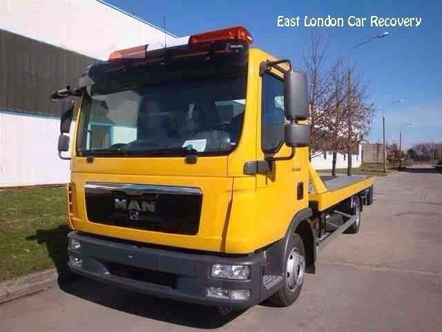 ROMFORD CHEAP RECOVERY 24HOUR VAN BREAKDOWN VEHICLE TRUCKS TOW TOWING ASSISTANT TRANSPORTER SERVICES