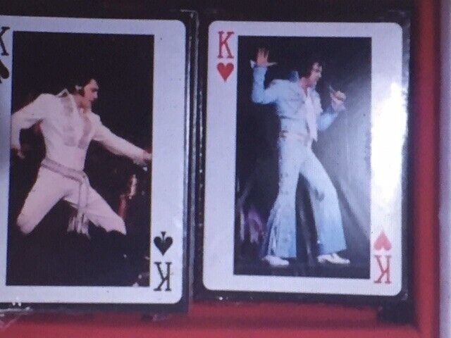VERY RARE: Viva Las Vegas Elvis Poker Set / Case **NEAR MINT CONDITION**