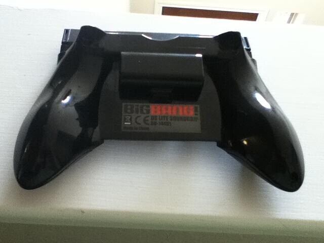 DS LITE SOUNDGRIP IN BOX BRAND NEW BLACK/WHITE/PINK £15