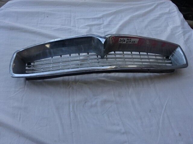 Front grill Maserati Quattroporte s1