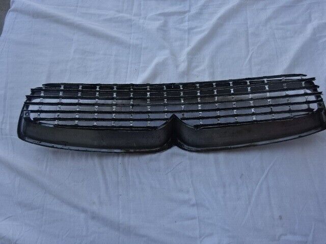 Front grill Maserati Quattroporte s1