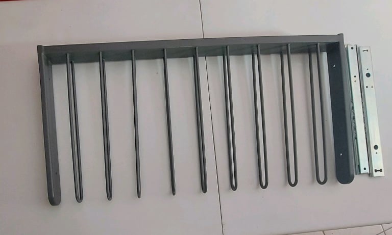 Pull out clothes hanger.