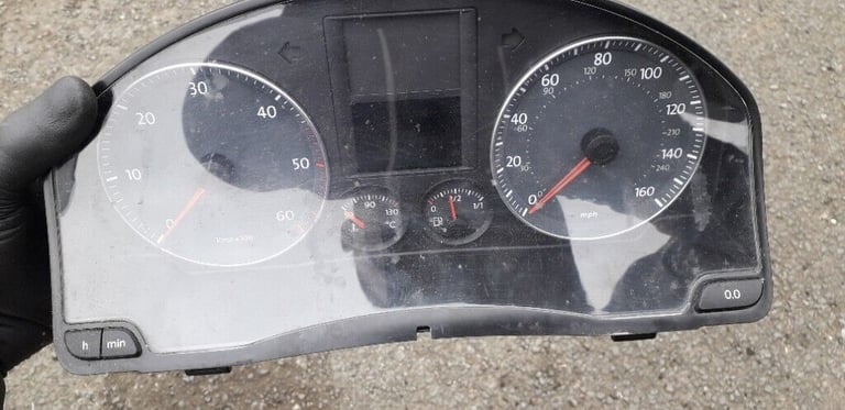 Clocks mk5 vw golf GT instrument cluster rev counter speedo 