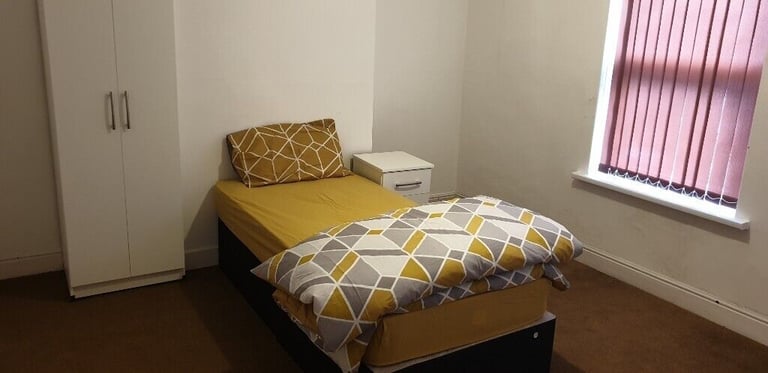 Room To let Supported Accommodation