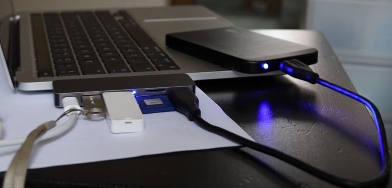 6 in1 USB-C Hub Adapter For MacBook Pro, MacBookAir