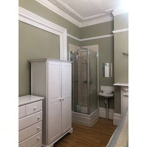 Double Semi-Studio To Rent Hammersmith Grove, London W6 7HB