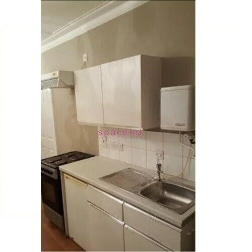*Move In Quick* Semi-Studio To Rent Glazbury Road, West Kensington W14 9AS.