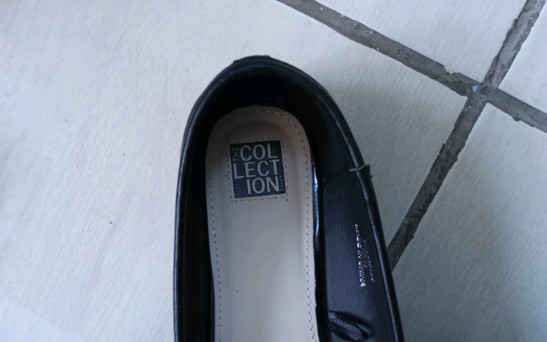 Women's Shoes Size 6