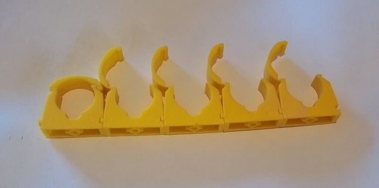 image for 5 Talon Hinged Pipe Clips. Suitable for Pips of 28mm Diameter.