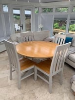 M&S Round Extending Dining Table and 4 Chairs (Padstow Range)