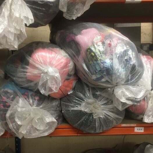 image for Wholesaler of Second Hand Clothes Women's Kids Mens FROM £1 KG. Delivery Available