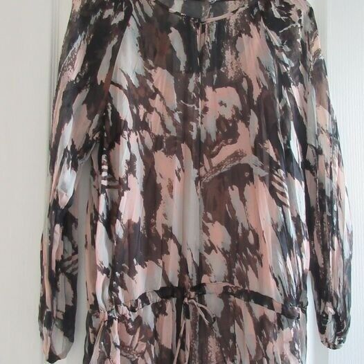 image for Ladies Pattern Top With A Camisole Insert