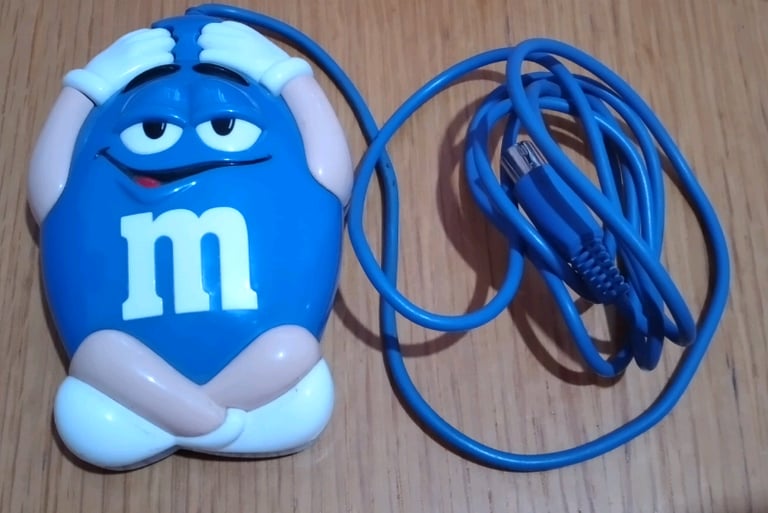 Vintage 1999 Blue m&m's mouse